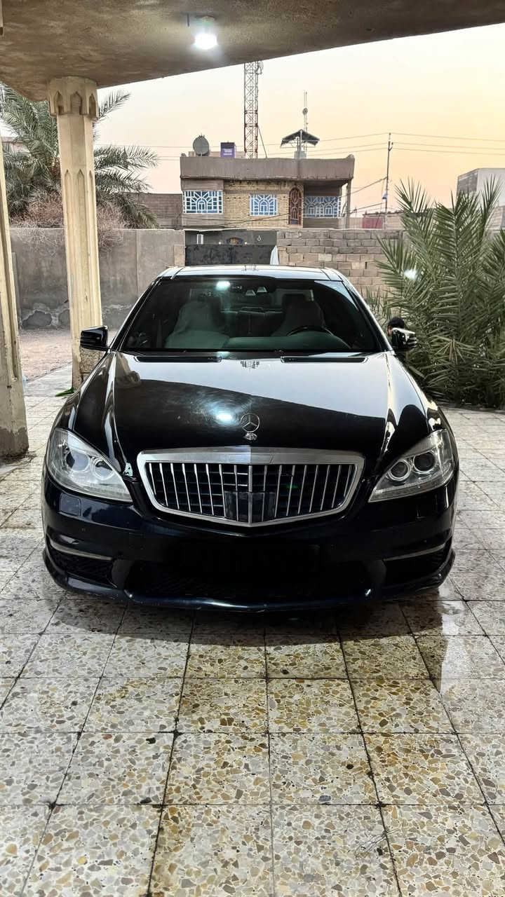 سلام عليكم اخوان مارسيدس s350 V6 اصولي اصولي رقم شمالي اربيل رقم وسنويه وهزه جدد كفاله عامه 2012 فول للاخير مزوعه مواصفات كير مكينه كفاله مكانها البصره للتواصل ***********
