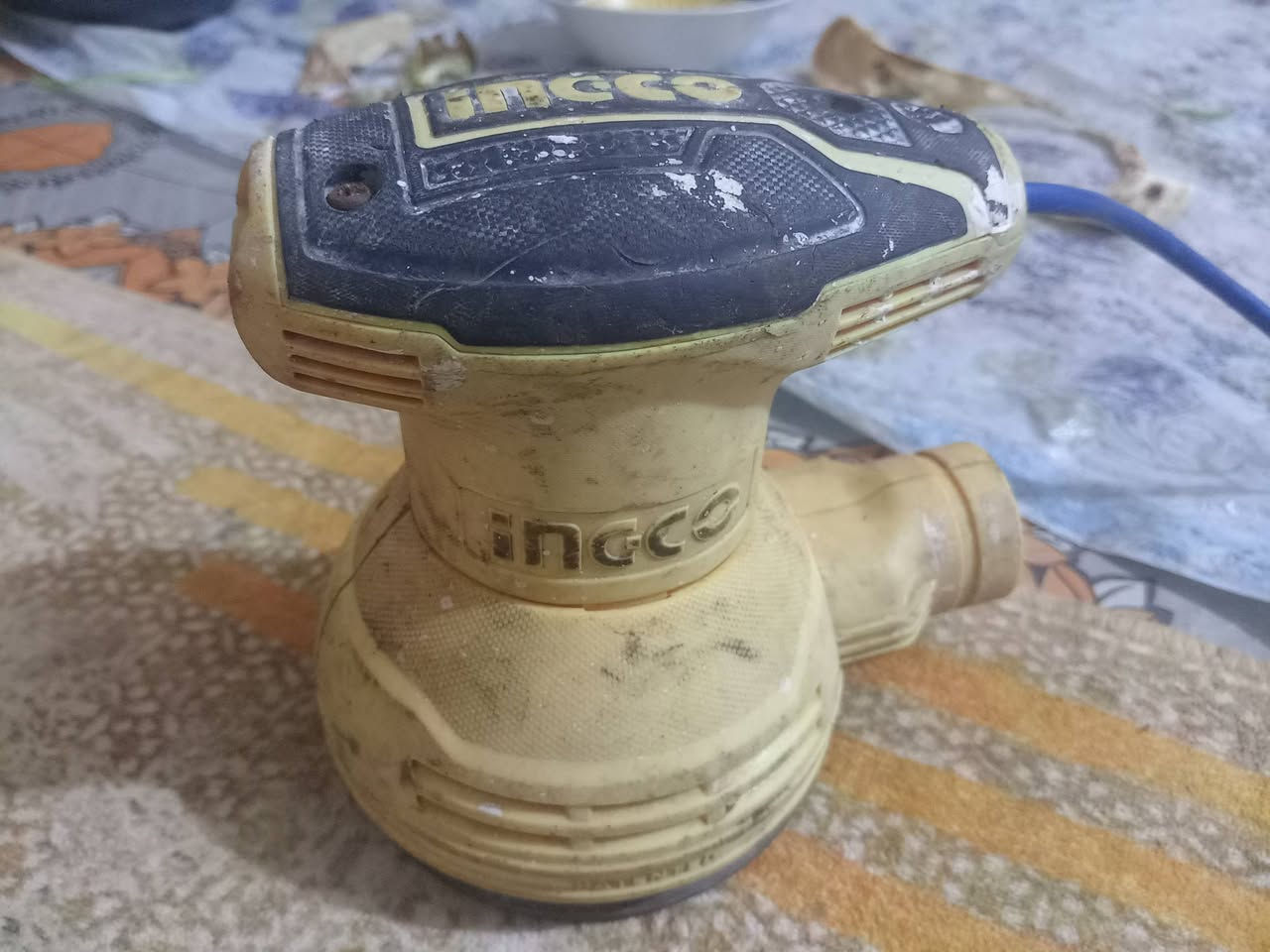كوسرة بوليش انجيكوا حجم صغير نظيفه عل الفحص 20الف القاسم ***********
