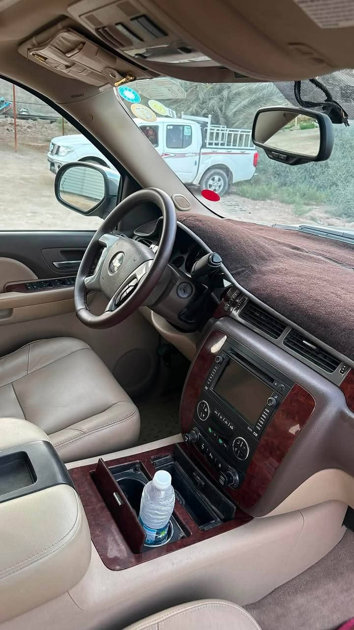 سيارة تاهو موديل 9 خليجي ltz فول مواصفات واحد عل واحد كفاله عامه من صبغ والضربه حتى الدعاميات كفالة رقم بغداد تحويل ثاني يوم هزه وسنوية جديده تبريده ثلاث قطع حداده تخم تاير كشنات جلد كامره خلفيه كشنات جلد السيارة جديدة ما تصرف عليها برغي السعر٢٢٠  

***********
