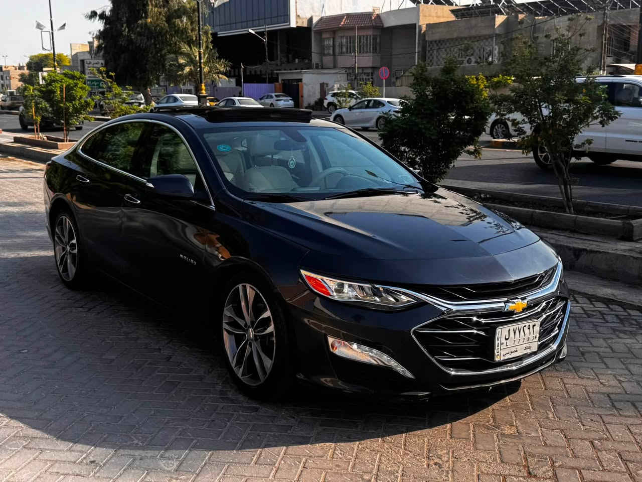 السلام عليكم ماليبو موديل 2020 محرك 20 توربو 🚀🚀🚀فئه سياره بريمير يجي فول فول مواصفات الاخير ماشيه 48 صور حادث بلمنشور سياره رقم بغداد مكان سياره الكاظميه شارع اكد سعر 103 وبيه مجال الاتصال ***********
