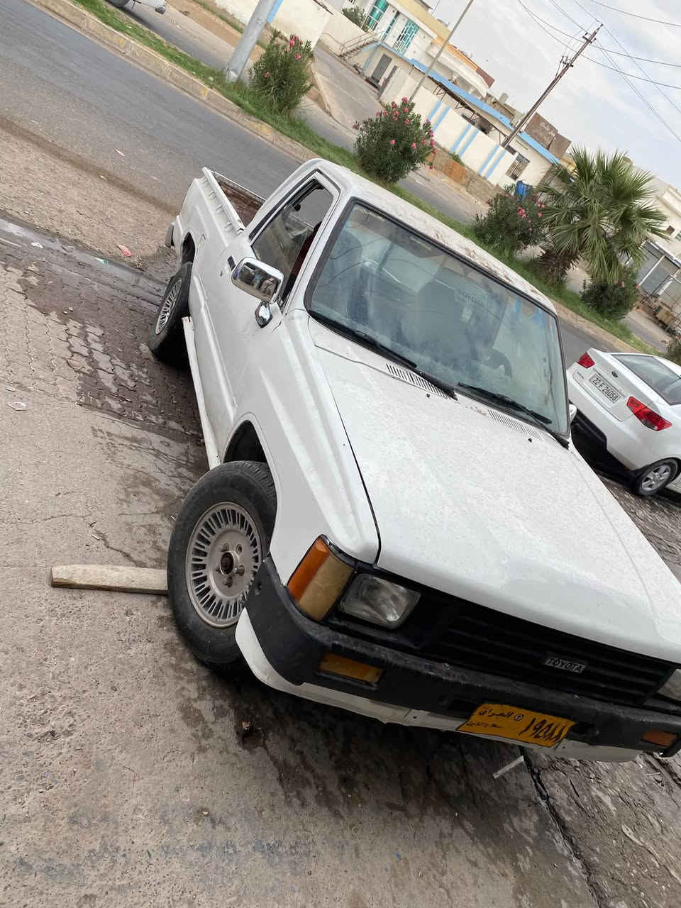 بي كم تويوتا 85  تعمير جديد  محرك معمر جديد. صبغ حزام. سياره مرتبه حلوه فقط باقي بي. تجديد رقم  ابيع شرط تحويل  السعر 30 وبيها مجال عنوان كركوك دبس 
***********
