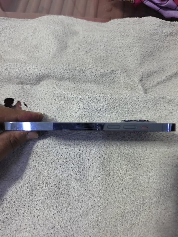 13برو ماكس ذاكره 256بطاريه 81شرق اوسط ماستر مبدل شاشه 3خيارات ومبدل كامرات بس شغالات حالياً وبصمه وجهه متوقفه الباقي كله شغال صوت اتصال انترنيت كامرات كله شغال السعر 335الف عنواني بغداد السيديه ***********واتساب فقط ما موجود عل فيس
