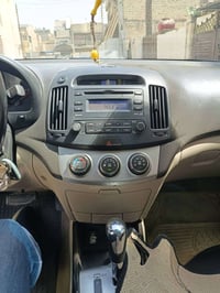 شباب النترا شركه العامه 2011 محرك 2000 كير ومحرك وتبريد كله تمام تايرا...