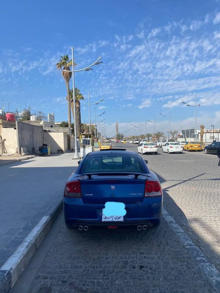السلام عليكم للبيع او مراوس چارجر2010 جاهزه مكينه وگير 3500 تبريد فقط نقص غاز السعر 30 للاستفسار *********** العنوان البصره
