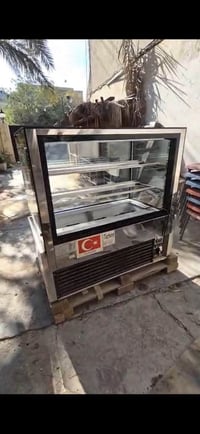 عارضة كيك • جديدة • تركية