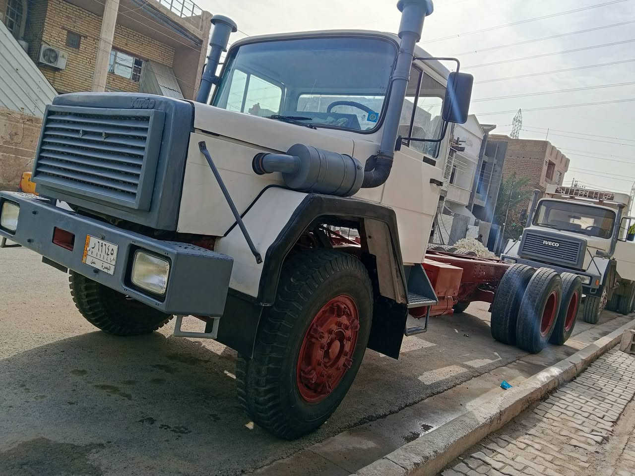 سلام عليكم مارجلس محرك افيكو كير فلر مجموعه ابو طير تايرات نص عمر موديل 1995حديث سنويه ابسمي سياره جاهزه رقم الهاتف ***********
