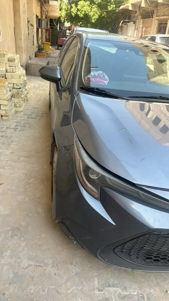 السلام عليكم  
كورلا 2020 XLE فول مواصفات واحد على واحد  مصبوغه حزام وسونار موجود وياها سياره جهازه ما ناقصه كلشي صدر جديد ادامه بانزين جديده حتى نوزلات جديدات زوج تايرات جديد رقم ارييل. السعر ١١٥ وبيها مجال 
*********** رقم الهاتف ما متواجد على الفيس
