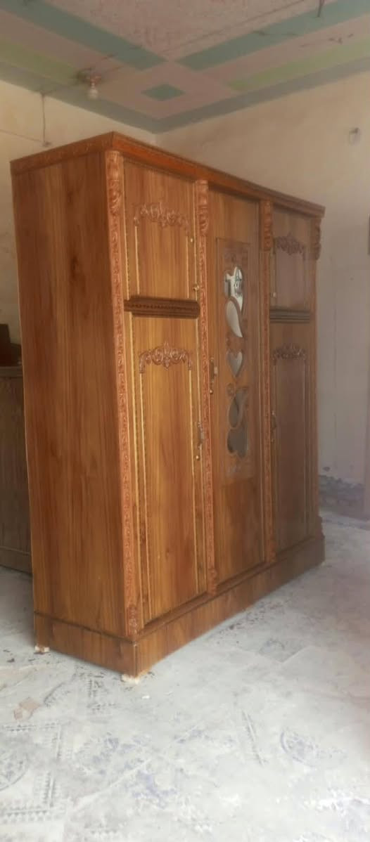 غرف نوم بوفيات كنتور ميز مرايا كل ما تحتاجونه يمنا المعلومات أكثر تواصلوا وياي ***********
