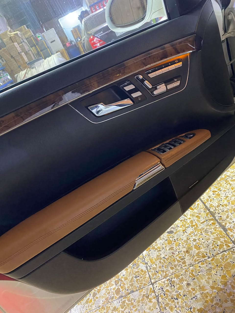 S550 لارج • ٢٠٠٧ • وارد اليابان