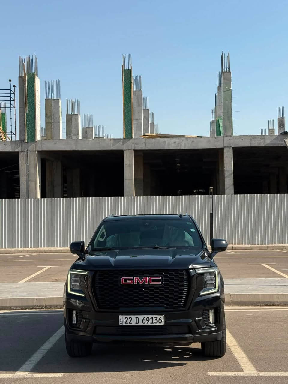 اسلام عليكم 
شباب GMC
مديل 2021 وكالة المنصور 
السياره بيهه جاملغات وبنيد صبغ 
مواصفات 
جنطه كهرباء 
رادارات 
مكينه المرغوبه 5300 
السياره حلوه بدون نقوصات 
هزه جديده 
ماشيه 150 
سعرهه 355 ورقه 
غير متواجد ع الفيس 
اتصال فقط 
***********
بغداد البنوك
