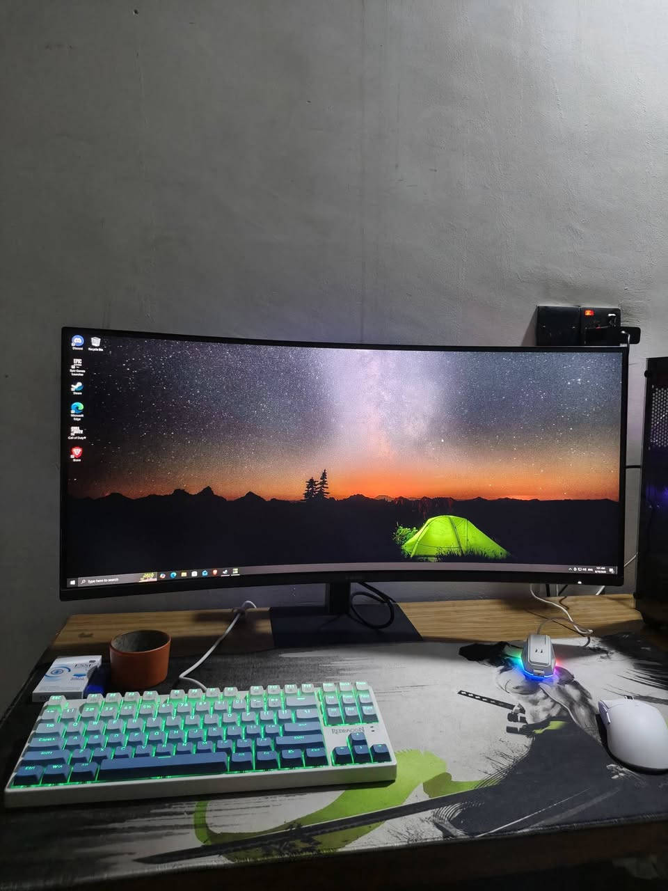 شاشة شاومي G34WQi
حجم 34 إنش
دقة 3440x1440
زمن استجابة 1 ms
معدل تحديث 180Hz
نظافة 100% استخدام اسبوع فقط
 
سعر 280 بيها مجال بسيط 
مكاني بغداد ماعندي توصيل 
*********** واتساب
