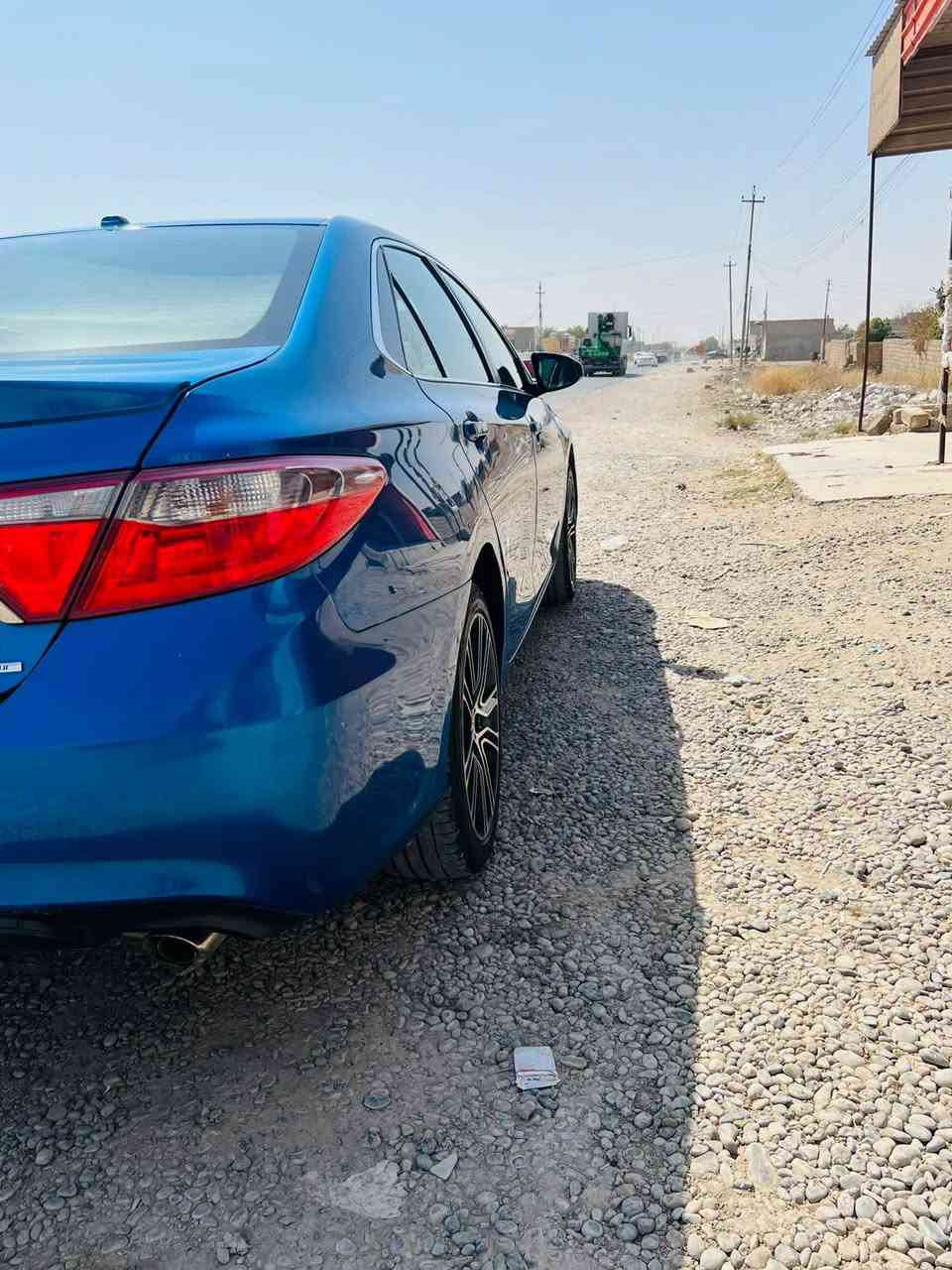 السلام عليكم 
كامري موديل 16 فول مواصفات بصمه تشغيل فتحه سقف شفتات ستيرن رونات ابيض فول مواصفات 
ضرر قطعه وحده بونيد فقط بدون دواخل بيه مكان بارد 
كير ومحرك وصدر وتبريد كلو شرط محرك ما مفتوح 
رقم اربيل شرط تحويل سنويه لل 28 
ترهم بيع وترهم مراوس حسب القناعه 
مكاني الشرقاط 

***********
