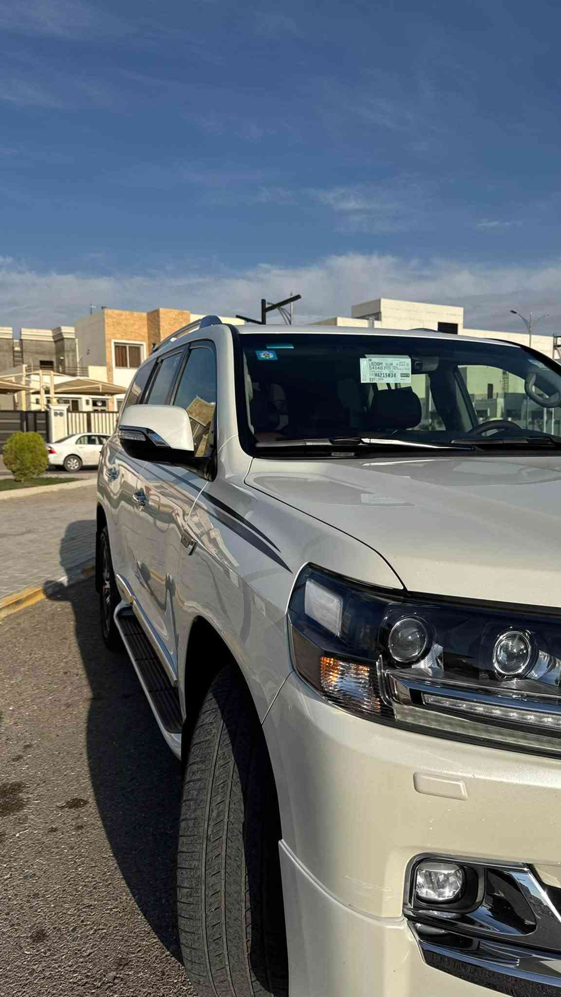 لاندكروز VXR • 8 سلندر 4600 • مشي 150الف