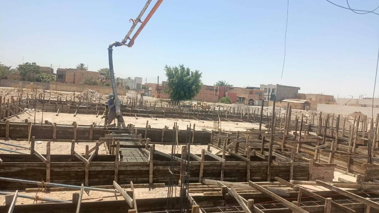 بل قسط . اشراف هندسه 👷🏻‍♂️
بناء -  المنازل السكنيه - العمارات - التجاريه من. صفر  -- الى تسليم المفتاح 🔑  و بأحدث  التصاميم الهندسية وديكورات الحديثة كما يوجد لدينا بناء  وتشطيب الداخل با النقد والتقسيط المريح با مقدمه  تبدأ 30/بالميه فقط,, شهريا 500الف دينار فقط للاستفسار يرجى مراسلتنا على الصفحة او لاتصال على الرقم ***********

نص مكتوب في الصور:
- ٩:٤٠ م ٧٠%
