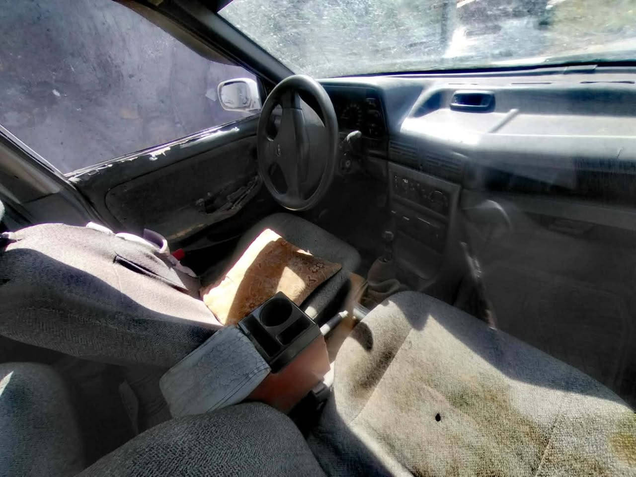 للبيع
دايو سلو موديل95
رقم انكليزي جديد .هزه جديده.
محرك وكير بحاله جيده
السعر ١٨ ورقه .مسمكره جديد بس يحتاجلها صبغ
***********
