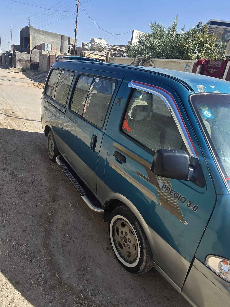 سياره كيا بريجو البيع 97
مكفوله من ضربه رقم بغداد نكليزي
تحويل ثاني يوم
محرك وكير مكفولات
تخم تاير
صدر جديد 
رقم صاحب سياره 
***********
سعر 80  وبيها مجال
