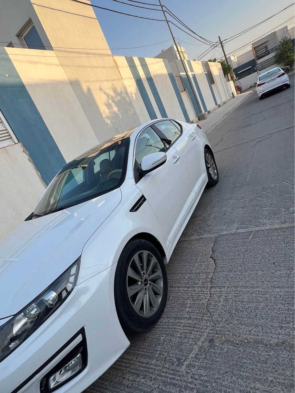 ا كيا أوبتيما خليجي  السعر 84وبيه مجال 
-موديل 2014 VIP بنوراما 
-فول مواصفات بيه 4 قطع صبغ بدون دواخل 
-تحم سترين جهتين 
-مري شفط
-تبريد قطعتين
-لدات امامي خلفي 
تبريد خلقي -
-حساست امام خلفي
-ويل كروم 
-تخم تاير
-باتري جديد 
-مكينه 2400 دووش 
-تبريد شغال
وبعد موصفات هواي         
 رقم أربيل الماني  الأستفسار *********** النجف, العراق
