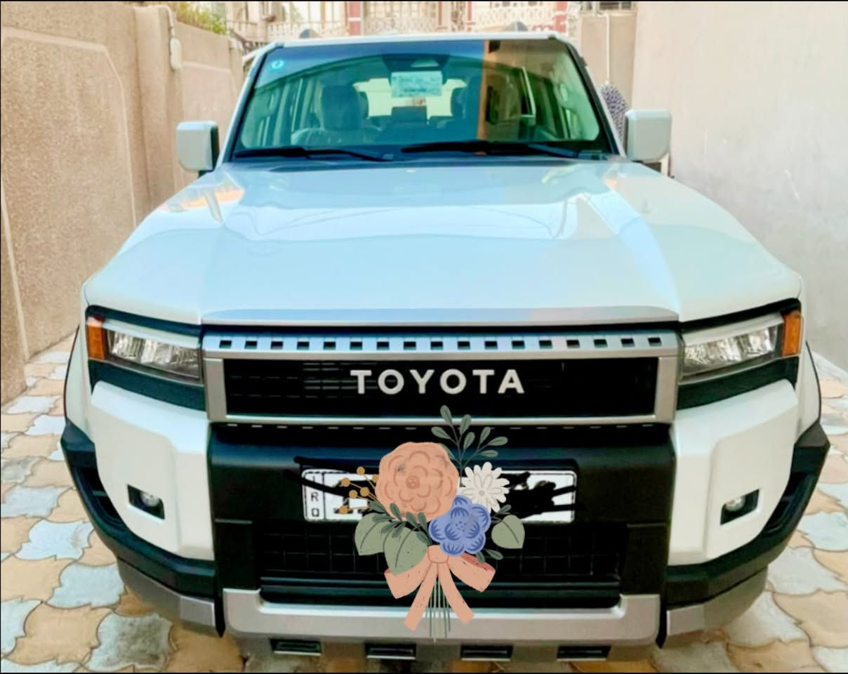 سلام عليكم
برادو r3 2024 فول ساز  
✅رقم بغداد بأسمي  مكفوله وكل شي بلادي 
ماشيه ٦٠ الف قابل للزياده
✅السعر 470   
✅سلايد
✅كشن جلد تبريد وتدفئه
✅دبل حساس وكامره
✅تشغيل عن بعد 
وهوايه كلش مواصفات بيه r3 من اعلى الفئات 
مكانه بغداد
رقم التلفون
***********
