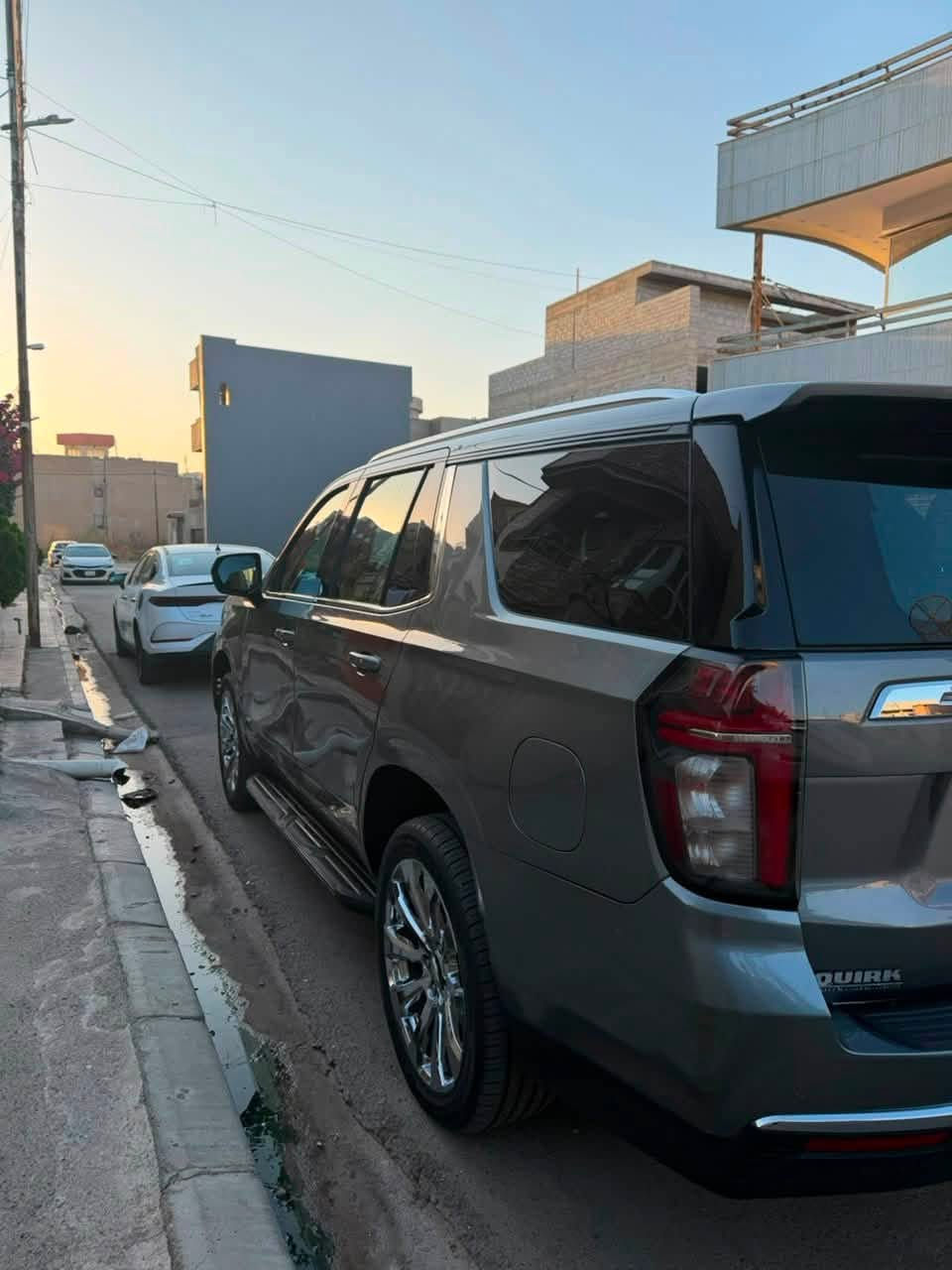 تاهو 2021 للبيع 
فئة Lt
ماشيه50 الف ميل 
ضرر 3 قطع بدون دواخل 
رقمً اربيل 
للتواصل ولستفسار مراجعة المكتب 
الكائن في حي الصلاح الزراعي 
او على الارقام 
📞***********
***********📞
متواجدين من ساعه 10 صباحآ الى ساعه 11 مساء

يوجد بيع وشراء السيارات المتضررة والجديدة داخل هذه
الصفحه
