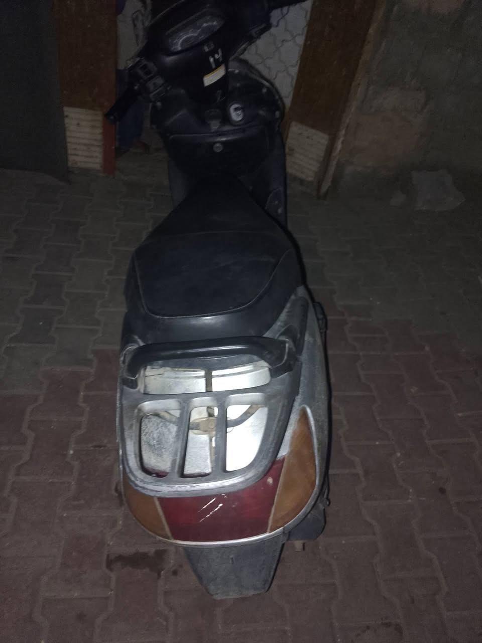 سبيسي ياباني شغاله سلف هندر السعر 300 وبيه مجال قليل موبايل ***********العنوان كوت ال
