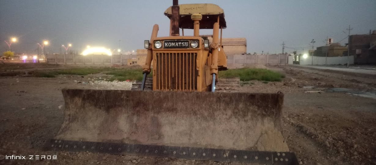 بلدوزر كوماتسو للبيع للاستفسار الاتصال على الرقم ‏‪***********‬‏
