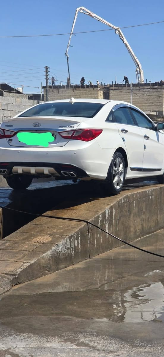 السلام عليكم سوناتا خليجي موديل ٢٠١١ بغداد مكينه ٢٤٠٠ سياره جاهزه هزه ورقم جدد ماشاء الله بالحقيقه احلى من الصور وبالخير على الياخذها سعرها ١١٠ السونار مع الصور
***********
