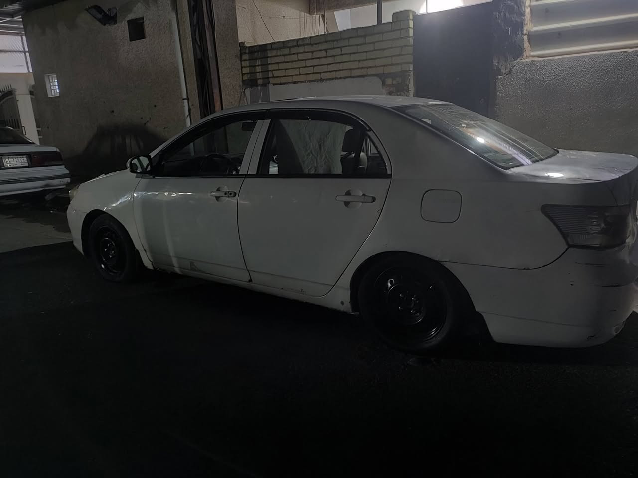 السلام عليكم BYD,g3 موديل 2013 اوتو كير محرك تبريد  بلادي جديد جديد على ايدي شادهم دواخل سياره جديده تخم تايرات موضح بتصوير رادله تلكيط خياسات بيه طخه بل بنيد ول جنطه السعر 40  وبيه مجال مكاني غزاليه ***********
