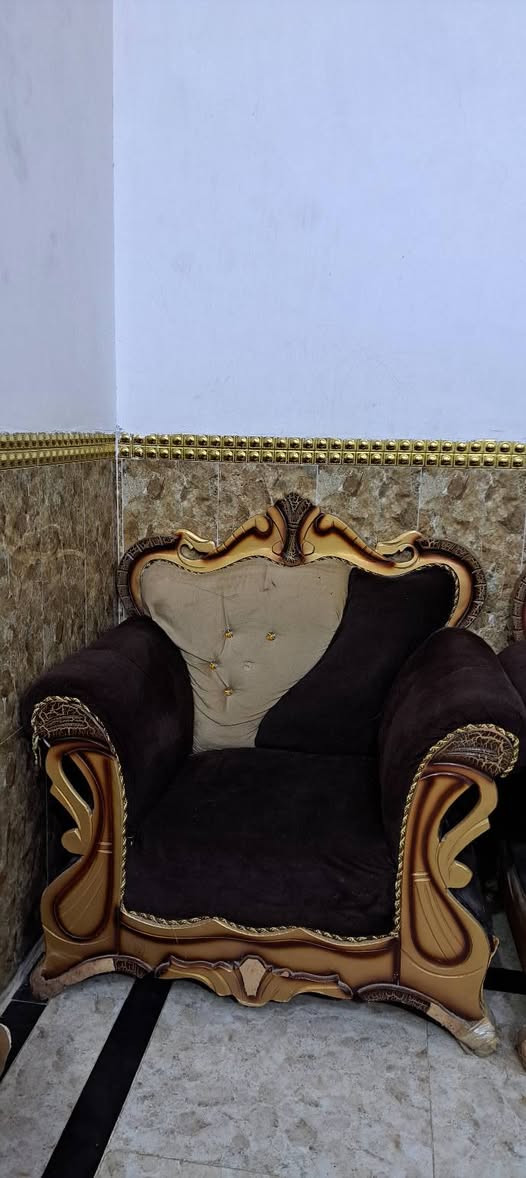 سلام عليكم
تخم لبيع 5قطع 3كرويتات و2كراسي 
تخم نضيف بس هوه مستعمل مو جديد
الشراي ينتصل هاذه رقم او يراسلني
 *********** 
@إشارة
