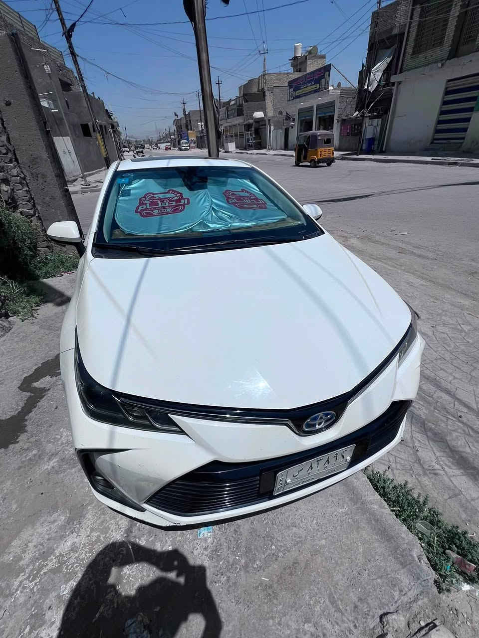 سلام عليكم كورلا هايبرد موديل 2023 مكفوله سياره  مكينه 1800 رقم بغداد شرط تحويل سياره جهازه من كلشي المواصفات علامه زركه فول سلايت روف بصمه سايد بريك بصمه عداد لكتروني حساس ضغط الطار حساس خلفي تبريد قطعتين امامي خلفي مثبت سرعه كروز فول تحكم ستيرن سيارة جديدة بمعنى الكلمة احلى من صور السعر 135 بيها مجال بسيط مكان سيارة المعامل اتصال 
***********
