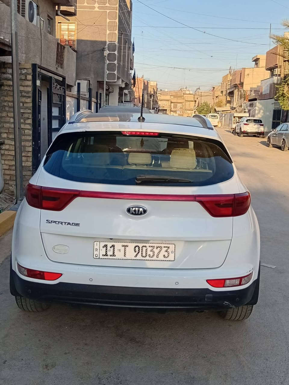 سبورتج 2018 مكفوله 
سياره جديده جدا جاهزه صدر جديد
كير محرك جدد سياره متصرف عليها ربع 
فول مواصفات اعلى فئه 
سعر 165 
مكاني بغداد رقمي للتواصل
***********
