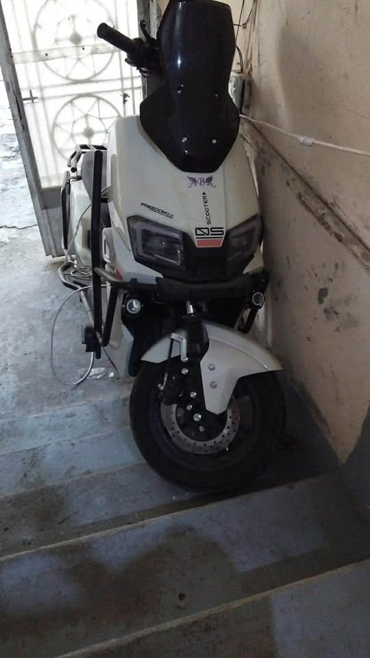 دراجة شحن للبيع
نظيفة ومستخدمة كلش قليل 
مكاني بغداد حي القاهرة 
للاستفسار ‭***********‬

