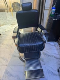 كسري حلاقة للبيع شغال ونضيف مكاني قطاع 28 07766652555