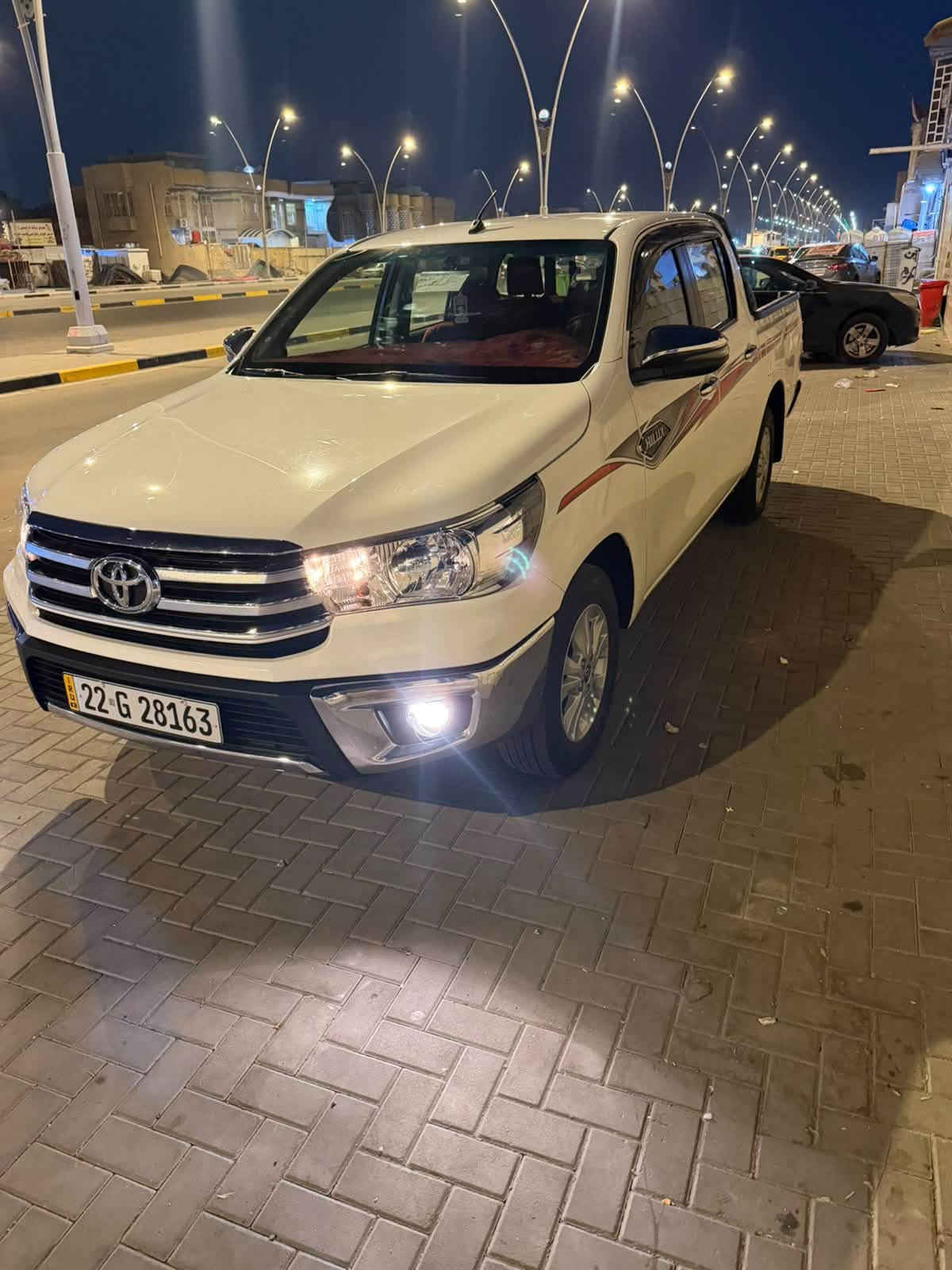 هايلوكس بيك أب • بنزين اوتماتيك • رقم اربيل