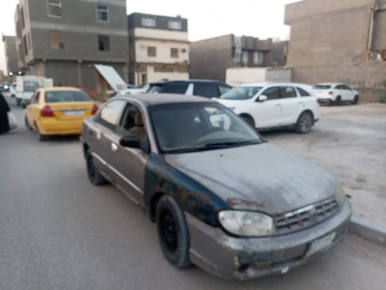 سبكترا مديل 2000 سياره نظيفه وجاهزه
بس عوزها شويه ترتيب  راعيها موجود هم بسماوه  
للاستفسار/ ***********
