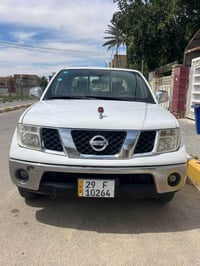 نيفارة • موديل ٢٠١٠ • محرك وكير مكفول