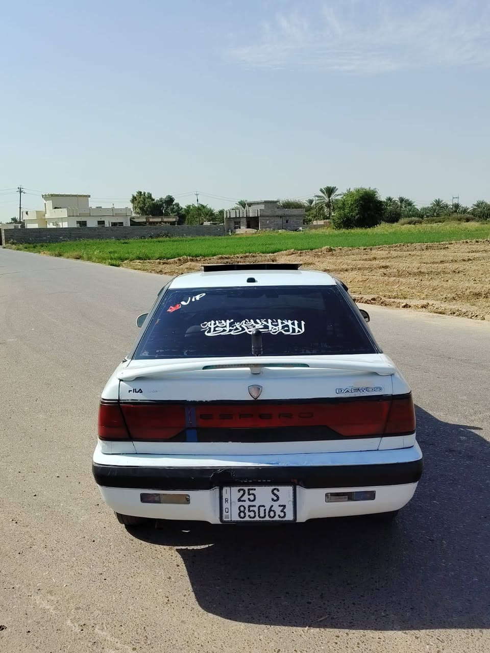 سلام عليكم للبيع دايو اسبرو موديل 1996
محرك ١٦مفتوح مال كصه شرط
رقم كركوك دولي سنويه لحد2030تحويل بشرط
صدر امامي خلفي جديد تخم تأثر جديد 
كهربائيات كلها شغاله السياره مال جناي بلاديه بدون خياس 
الشراي يتصل ***********مكان تكريت السعر 27وبي مجال
