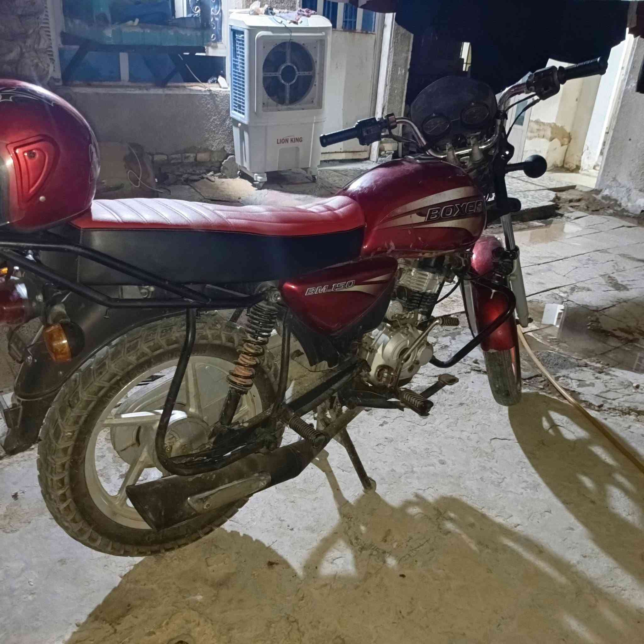 بوكسر موديل 18 كهربائيات كلهة شغاله مكينه لا تبخير ولا تنقيص شلعه ومعدل اوراق ضايعه اتكفل سرقه وعشاير السعر 750 وبيهة مجال بغداد لحسينيه راشديه ***********
