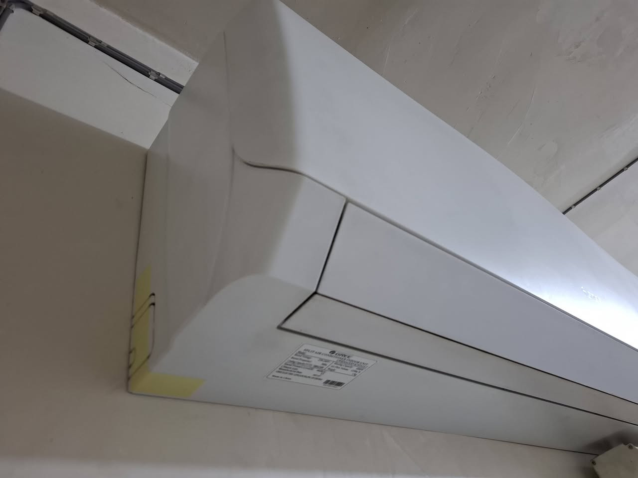 سبلت GREE للبيع   ٢طن حار بارد غاز ٤١٠ نضيف جدا السعر ٥٥٠ موبايل ***********
مكاني مركز المدينه شارع العباس
