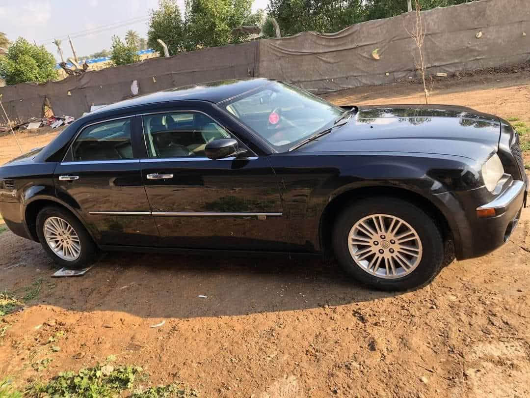 مساء الخير
CHRYSLER
2010 أصل كلينن بدون ضرر
استخدام شخصي
مواصفات تورنيك
مكينه 3500
رقم اربيل دولي بأسمي شخصياً
حدادية امامي خلفي 100% كير مكينة
تخم تاير 
عليه ادمة كاملة خارجي وداخلي تراي ونعومه فولل بيه مكانين بارد فقططططط خشم الجاملغ الامامي ويم البكلايت الخلفي 
مكان سيارة واسط 
السعر 115$ بيه مجال
***********
***********
