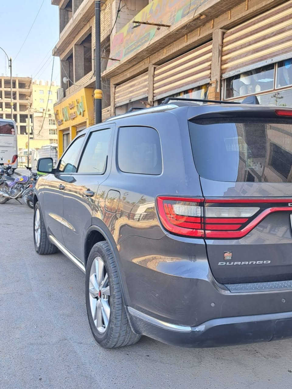 سياره دارنكو فول مواصفات لمتت
غرفه السياره عسلي تحكمات استيرن سياقه ذاتيه تتفهة تبريد تلث قطع كلهة شغال بنرامه جنطه كهربايه شاشات بلكشنات بلاديه كشنات تتفهه هيتر استيرن تتفه هيتر سياره فول فول مواصفات 
سياره مداور ثاني يوم سياره بدون دواخل رقم بغداد مكان السياره كربلاء للستفسار *********** سعر 175وبيهة مجال حك الجيه
