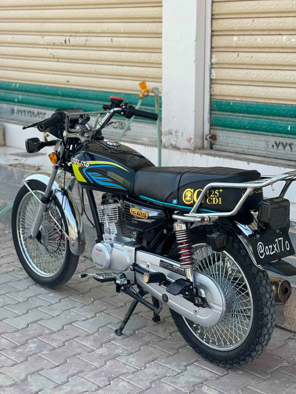 ً
تايكر ٢٠٢٥ دراجة خير من الله مانقصها برغي اوراق كامله 
شاشه شغاله شلعه ومعدل سعر 650 وبيها مجال
مكاني ديالى كنعان. ***********
