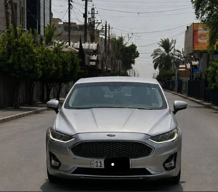 سلام عليكم للبيع فورد فيوجن هايبرد محرك 2000 موديل 2019 ماشيه 100ميل مكانه بغداد للتفاصيل
*********** السعر 115 وبيه مجال
