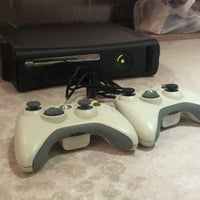 Xbox 360 • ١١ لعبة • أربيل