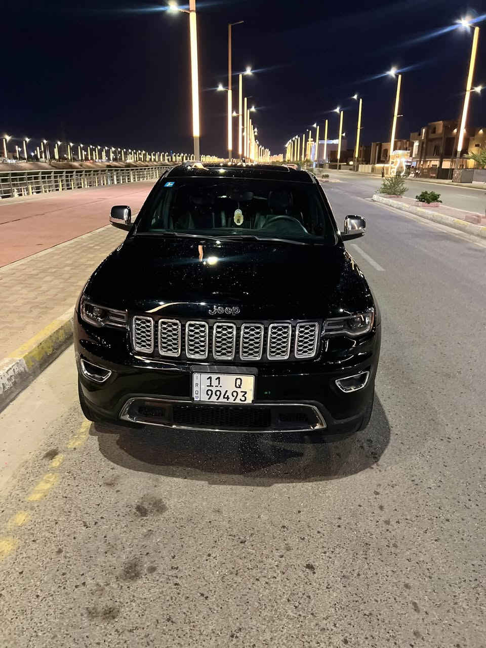 جيب كراند شيروكي
موديل 2019

فول مواصفات لمتد

مري قلاب 

بانوراما 

جنطه كهرباء 

ويل سوميت 

تخم تاير

ماشيه 72الف مايل 

حادثها بنيد

بدون لغود وشواصي 

السياره مواصفاتها معروفه لمتد 

وبيها مواصفات اكثر 

السياره رقم بغداد تحويل ثاني يوم

سعر السياره 190ورقه وبيها مجال

للاستفسار:***********(حجي مالك)
