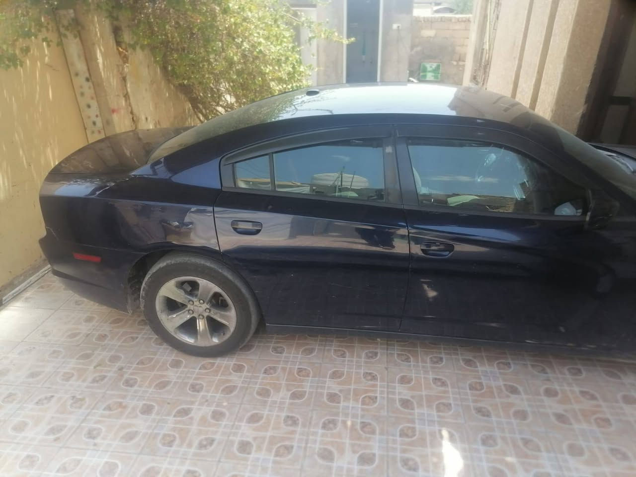هالسلام عليكم جارجر 13 نيلي رقم بصره بيه خدوش مكفول من العيب السعر 128 بيه مجال قليل *********** محرك گير حداديه كفاله
