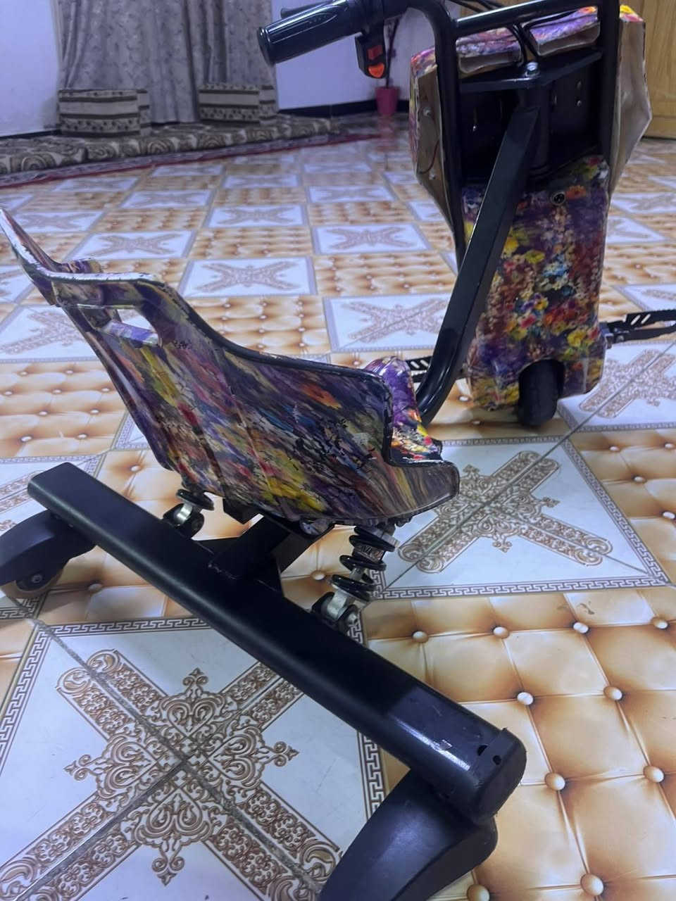 سكوتر • ٣ سرعات • شاحن