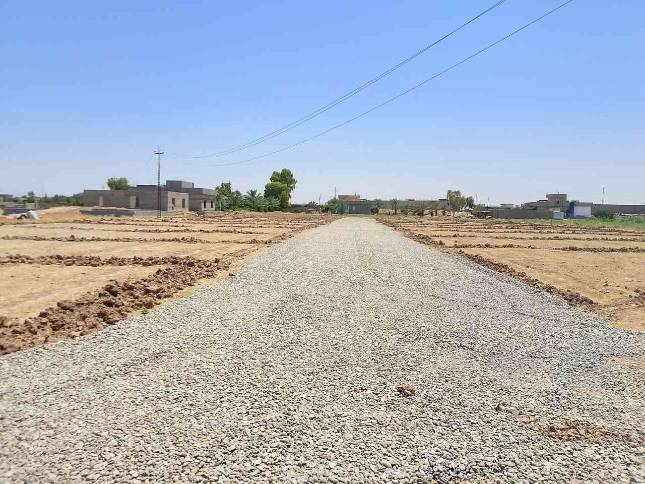 قطع أراضي للبيع في الدبس المساحه 250م مجاور بيت الحاج حسين الجباره الاتصال/ ***********
