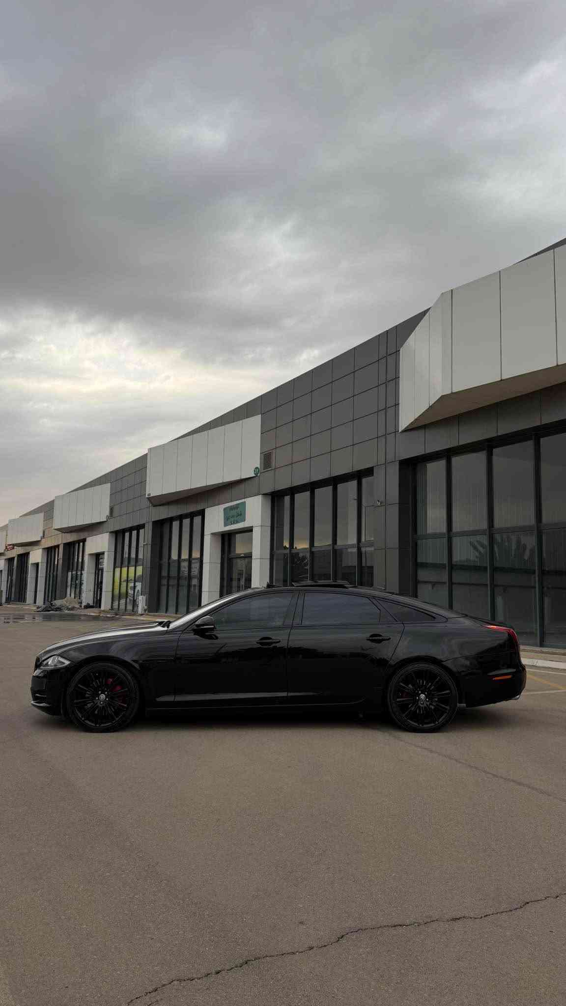 جاكوار XJL ٢٠١٤ • توربو • بانوراما