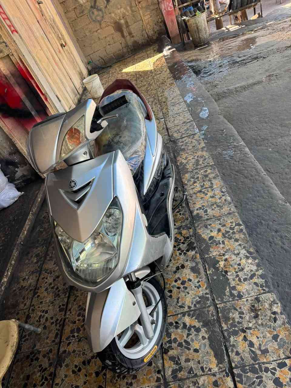 دراجه سكنس نوزل للبيع كامله اي نقص مابيها شغاله هندر سلف باتري تعبان دراجه ناعمه
سعر ٦٥٠ بيها مجال ***********
