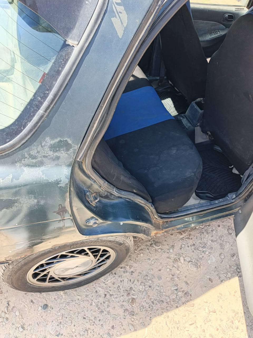 السلام عليكم
كيا سيفيا ٩٤ 
شرط كير محرك تبريد ورقم كفالة عامة 
تحويل ثاني يوم سيارة بدون كص بدون كلبة كشرها نظيف 
يرادلها صبغ عظم نظيف رقم بغداد مشروع وطني سنوية ٢٠٢٨ 
تحويل ثاني يوم كهربائية كلها شغالة السعر ٢٣ قفل مكان صلاح الدين الضلوعية /***********
